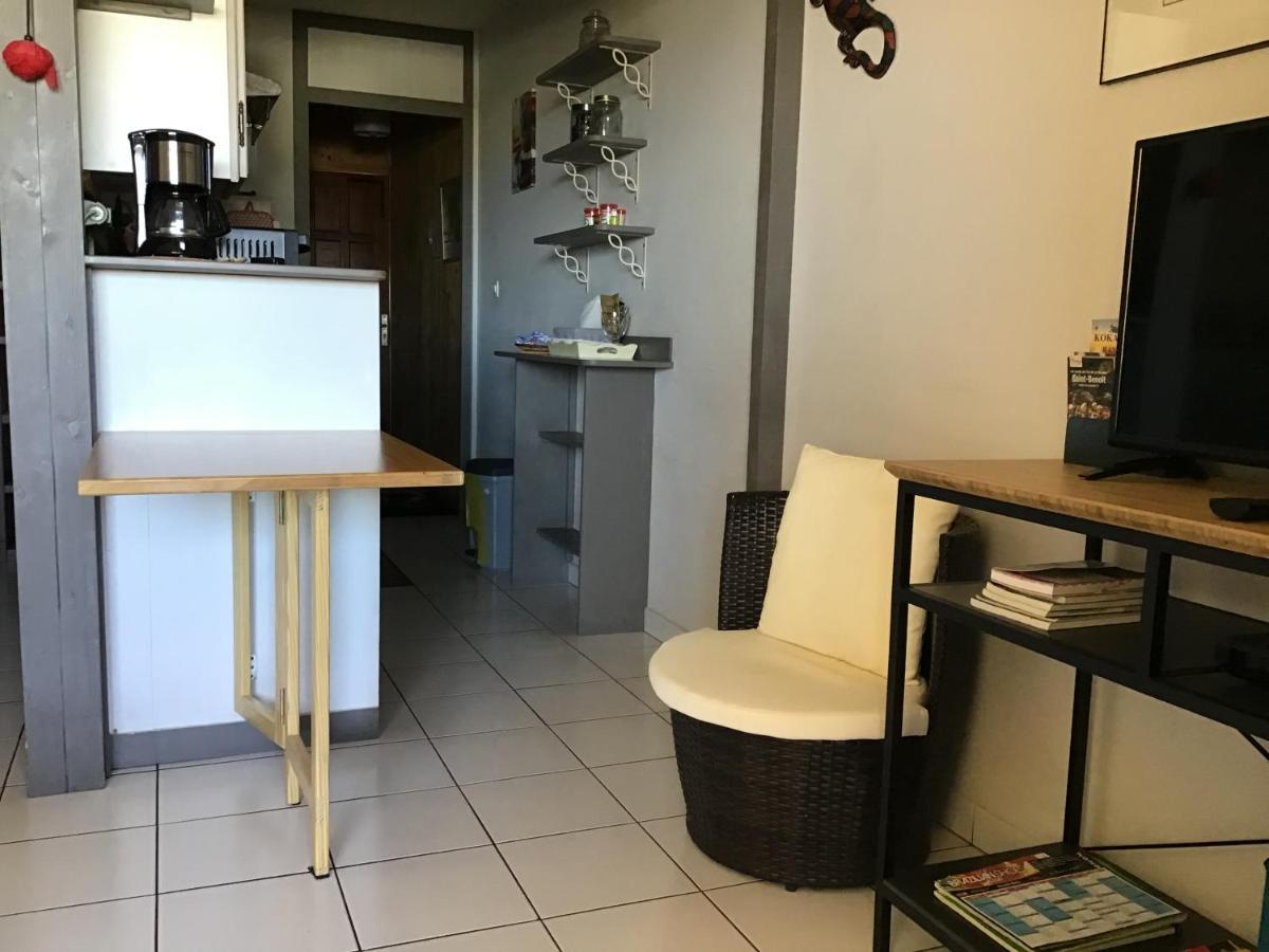 Charmant Studio 圣吉尔莱班 外观 照片